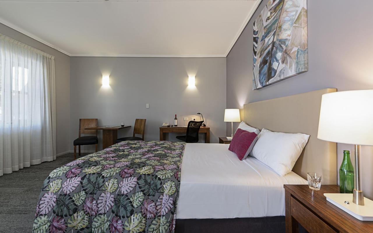 Coachmans Inn Уорик Экстерьер фото